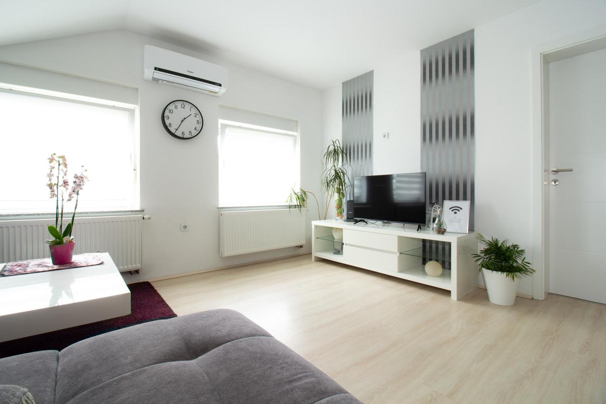 Apartman Keti Donja Lomnica Exterior foto
